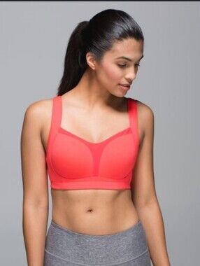 Lululemon Ta Ta Tamer II Love Red Sz 34DD